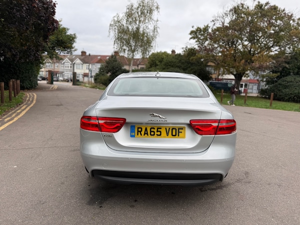 Used Jaguar XE 2015 for sale - 76257980: Photo 6