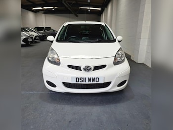 Used Toyota AYGO 2011 for sale - 76214577: Photo