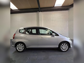 Used Honda Jazz 2007 for sale - 76215540: Photo