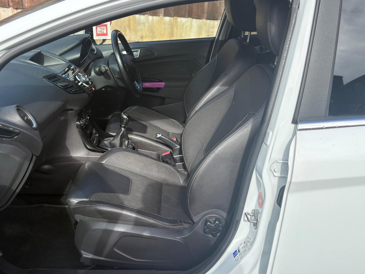 Used Ford Fiesta 2014 for sale - 78043268: Photo 22