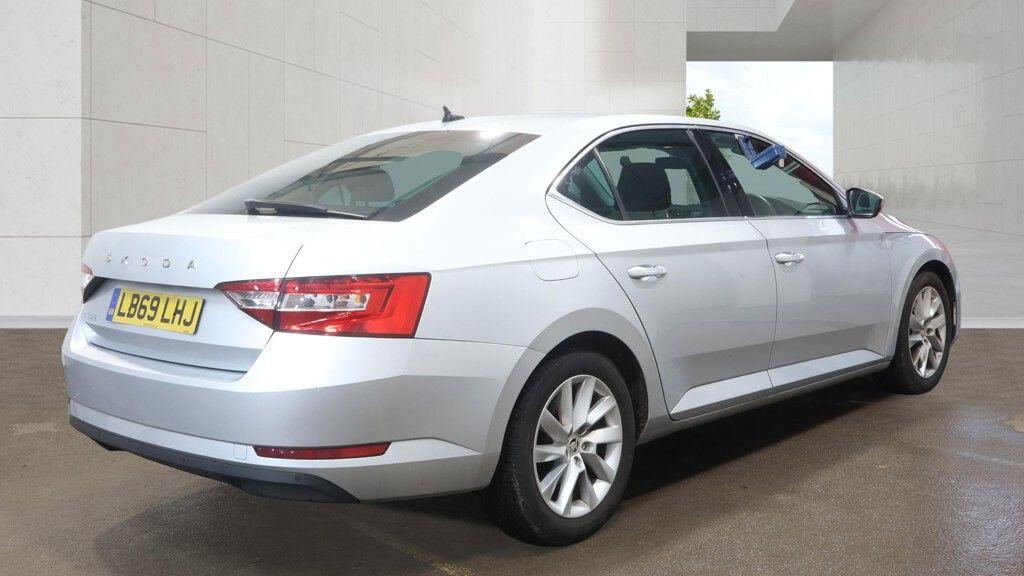 Used Skoda Superb 2019 for sale - 78159174: Photo 4