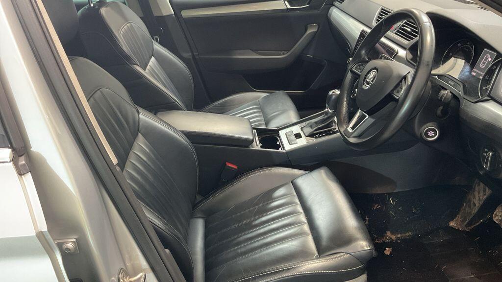 Used Skoda Superb 2019 for sale - 78159174: Photo 7