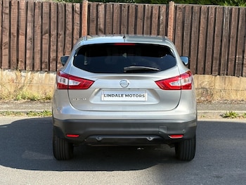 Used Nissan Qashqai 2016 for sale - 79522507: Photo