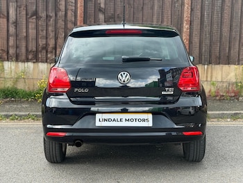 Used Volkswagen Polo 2017 for sale - 79030475: Photo