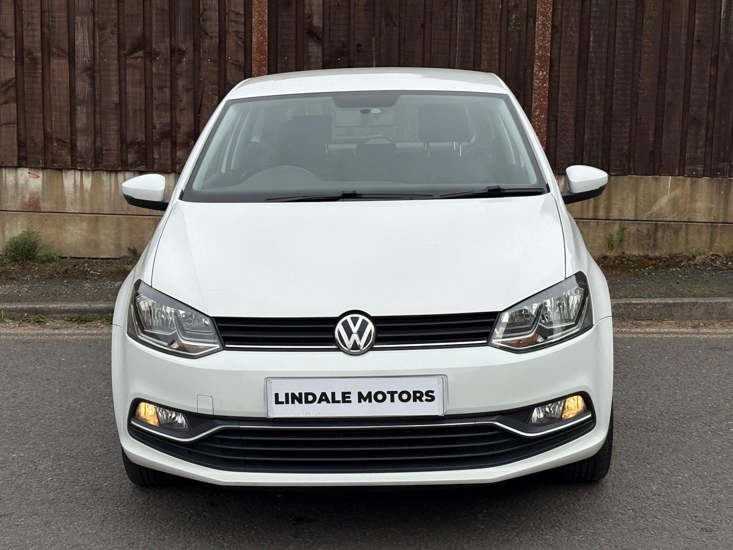 Used Volkswagen Polo 2014 for sale - 78043305: Photo 2