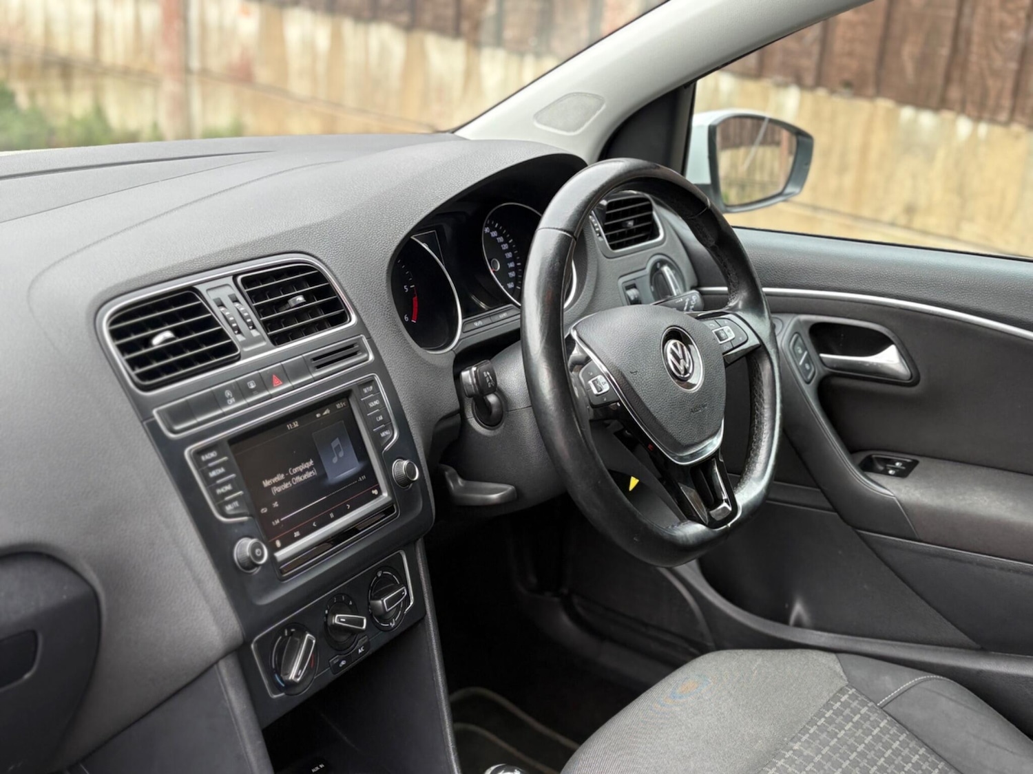 Used Volkswagen Polo 2014 for sale - 78043305: Photo 26