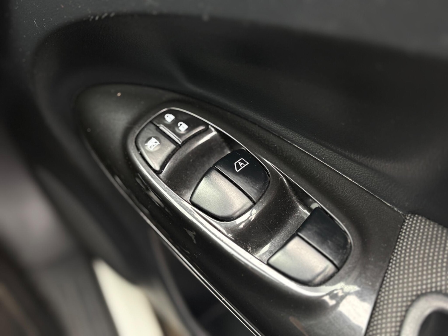 Used Nissan Juke 2014 for sale - 78043297: Photo 67