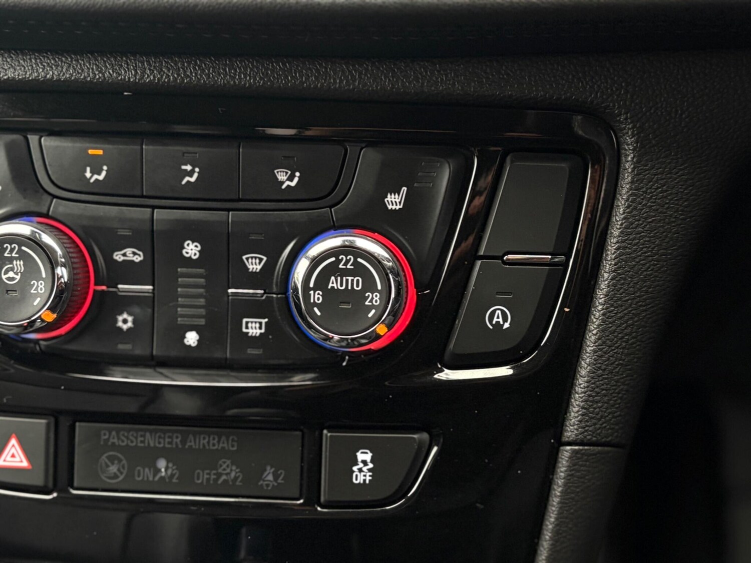 Used Vauxhall Mokka X 2018 for sale - 78043314: Photo 61