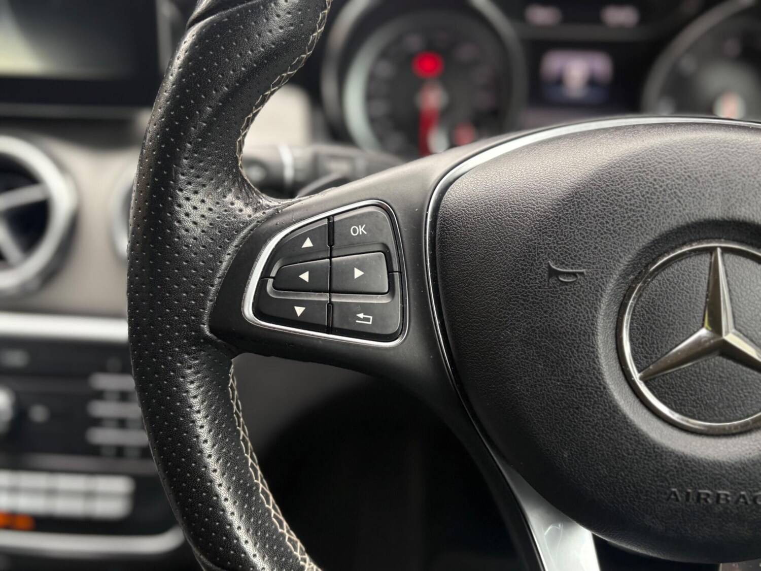 Used Mercedes-Benz GLA 2017 for sale - 78043304: Photo 30