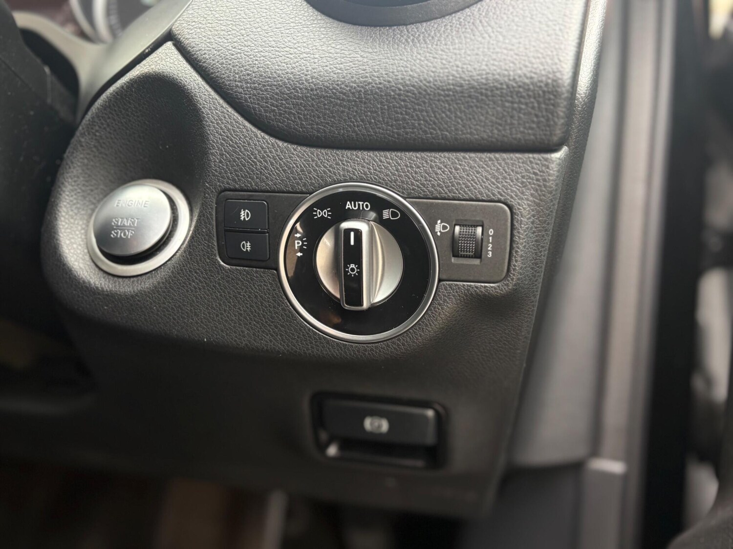 Used Mercedes-Benz GLA 2017 for sale - 78043304: Photo 50