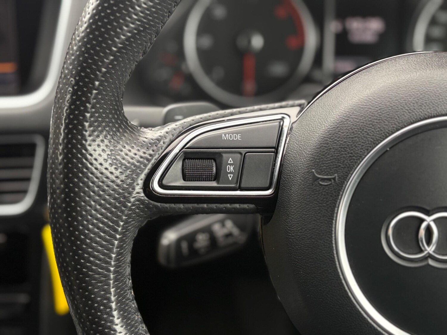 Used Audi Q5 2012 for sale - 78043312: Photo 42