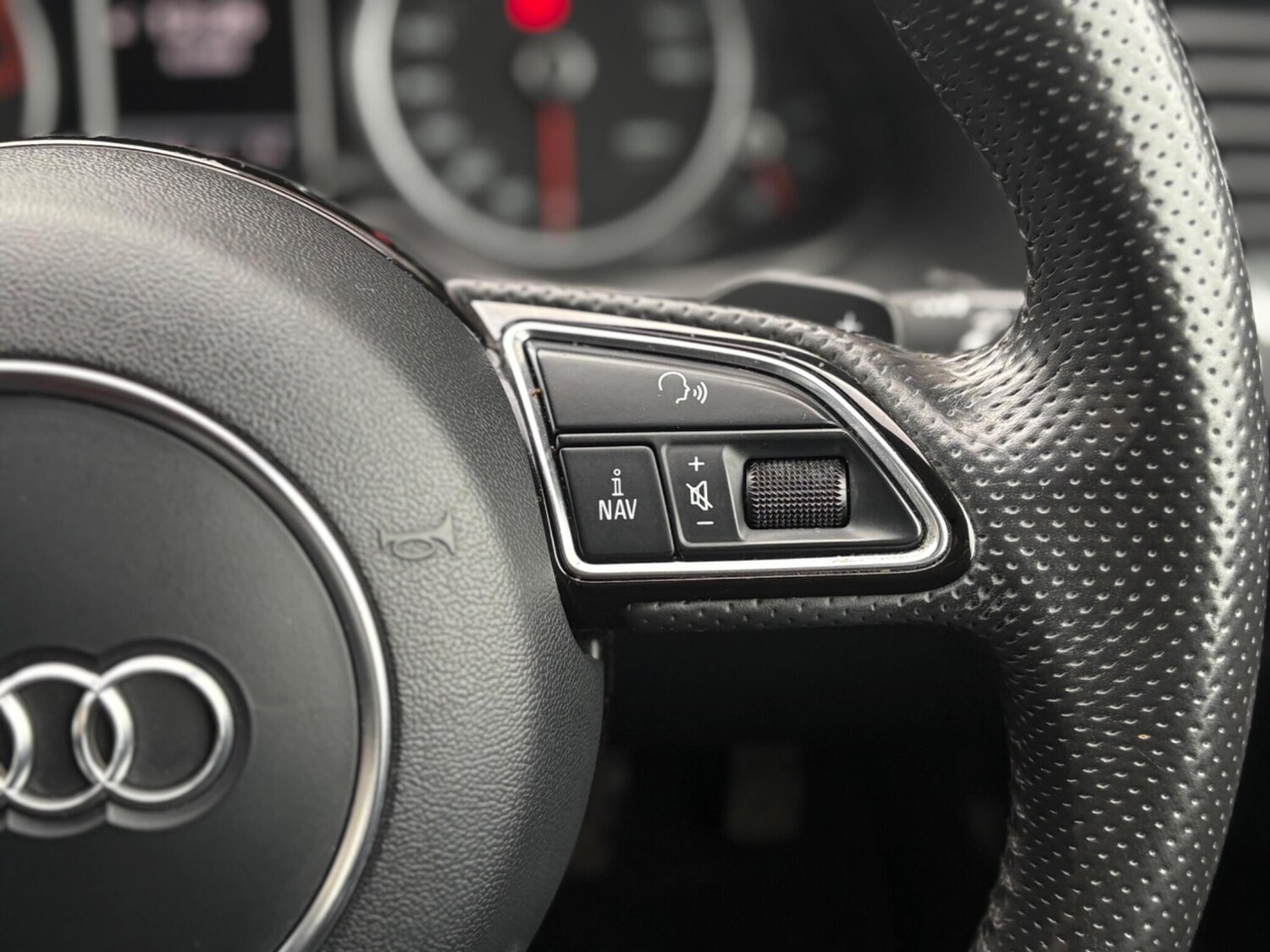 Used Audi Q5 2012 for sale - 78043312: Photo 43