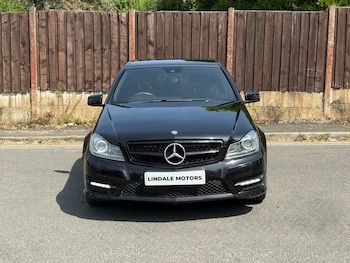 Used Mercedes-Benz C Class 2013 for sale - 79522453: Photo