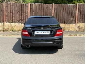 Used Mercedes-Benz C Class 2013 for sale - 79522453: Photo
