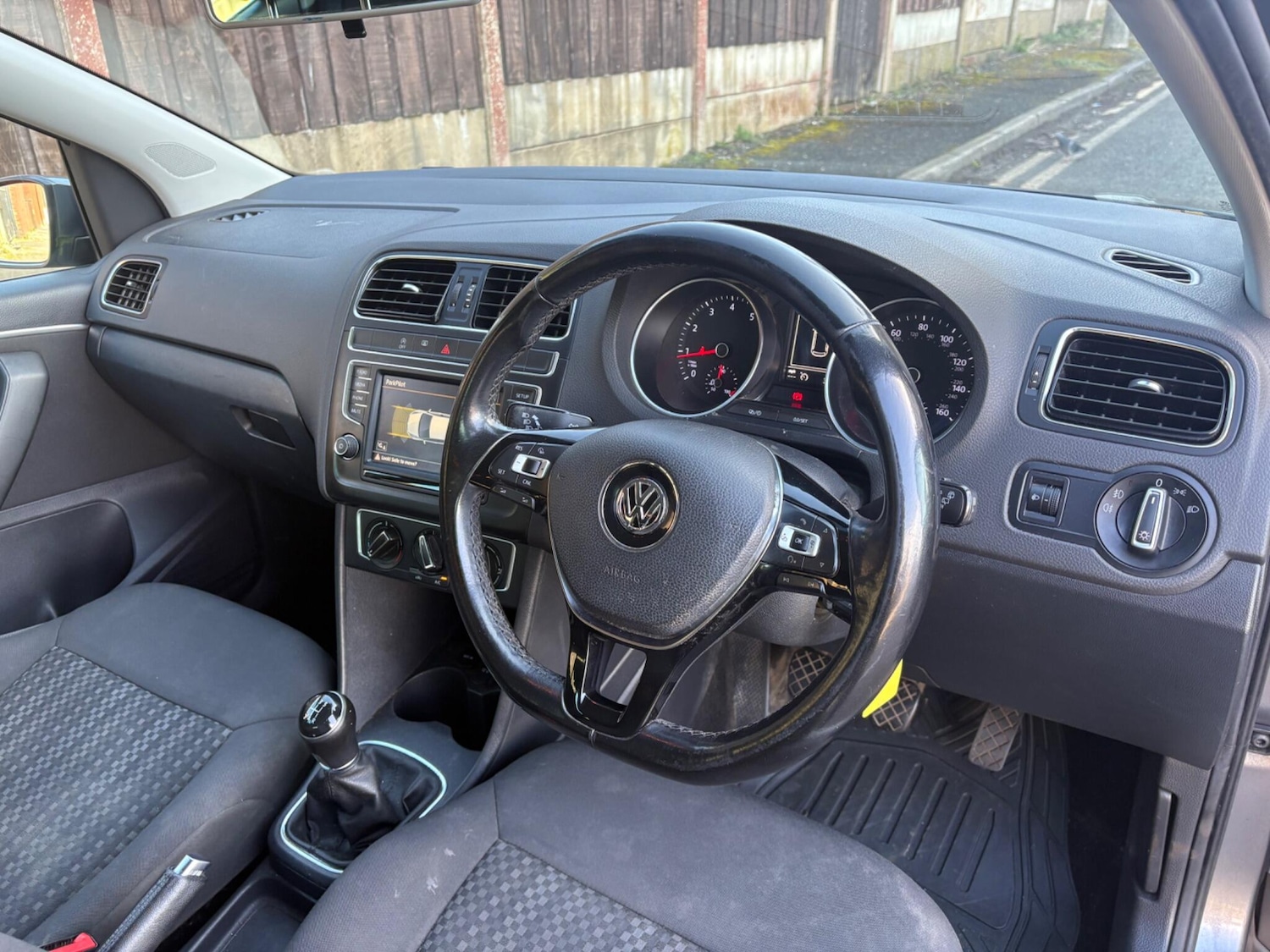 Used Volkswagen Polo 2016 for sale - 78043292: Photo 13