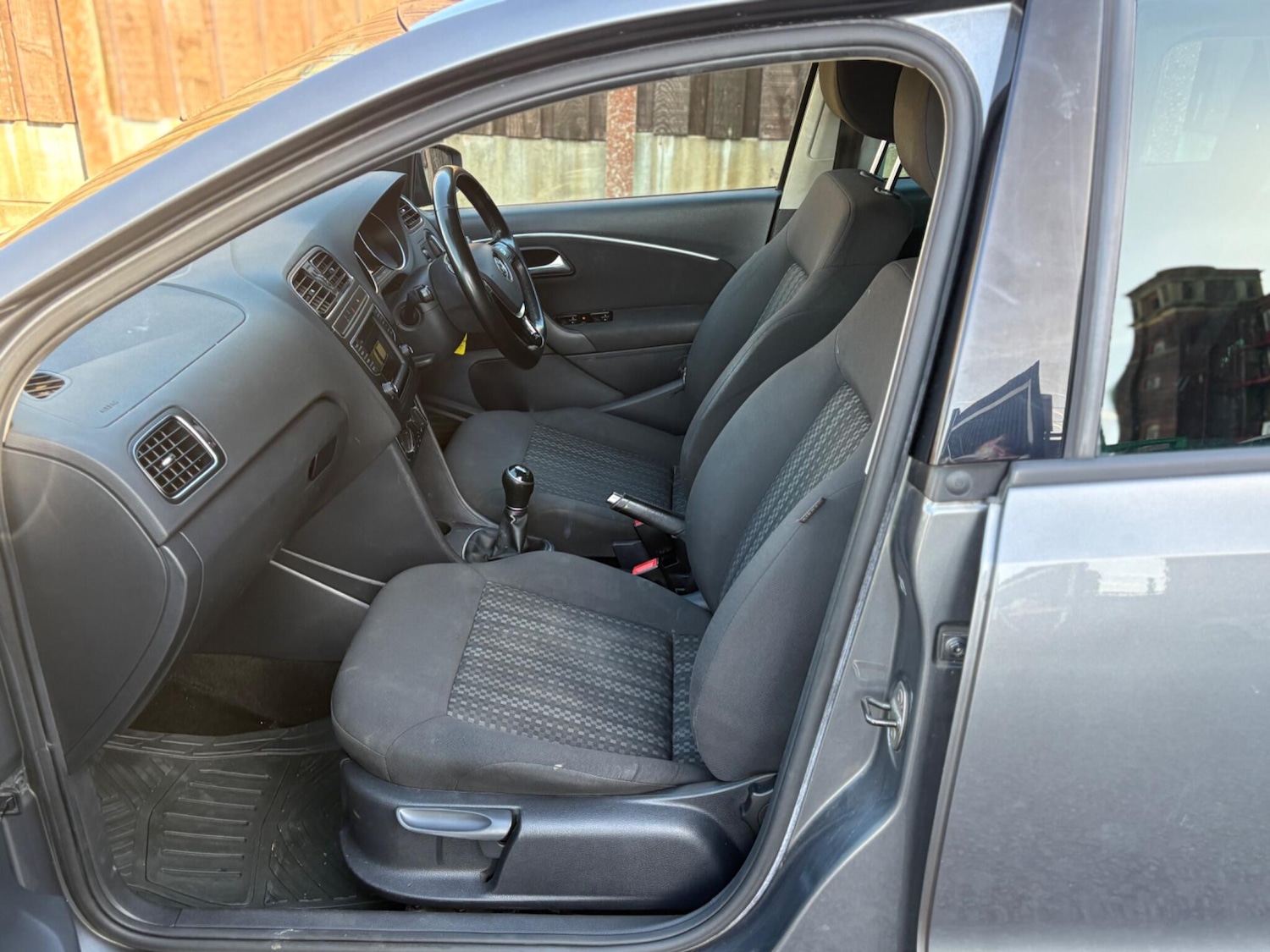 Used Volkswagen Polo 2016 for sale - 78043292: Photo 27