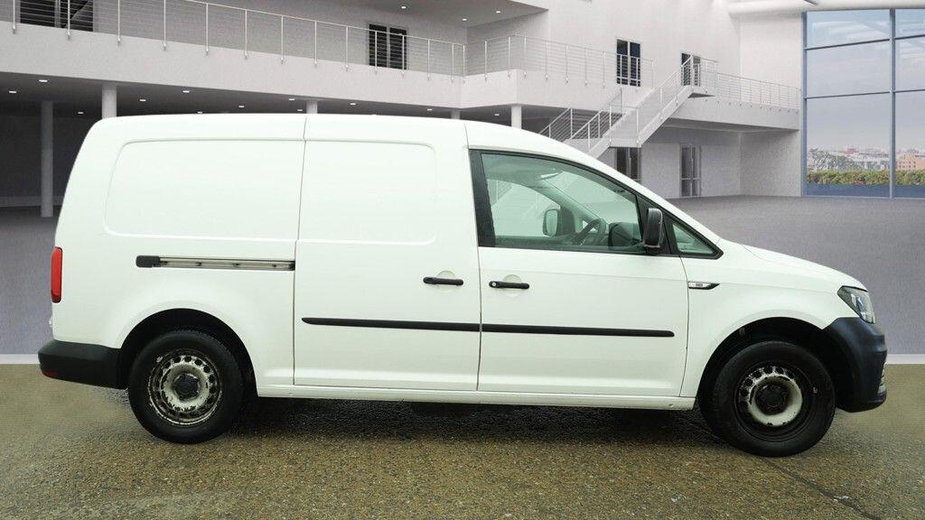 Used Volkswagen Caddy Maxi 2016 for sale - 78043293: Photo 6