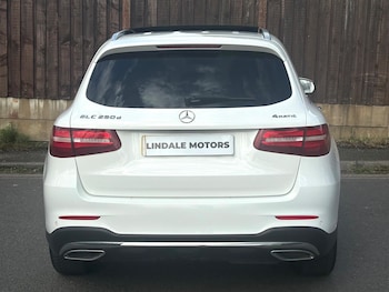 Used Mercedes-Benz GLC 2018 for sale - 78273200: Photo