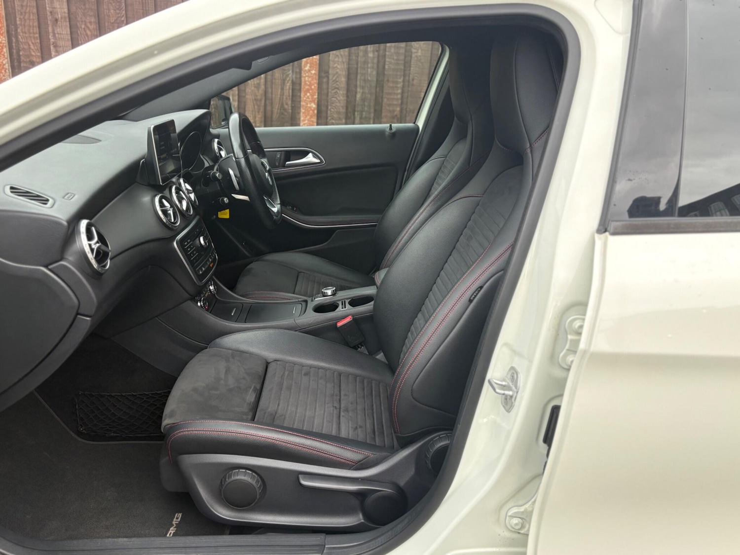 Used Mercedes-Benz GLA 2016 for sale - 78043301: Photo 25