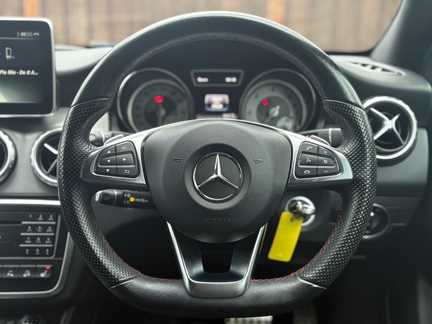 Used Mercedes-Benz GLA 2016 for sale - 78043301: Photo 32