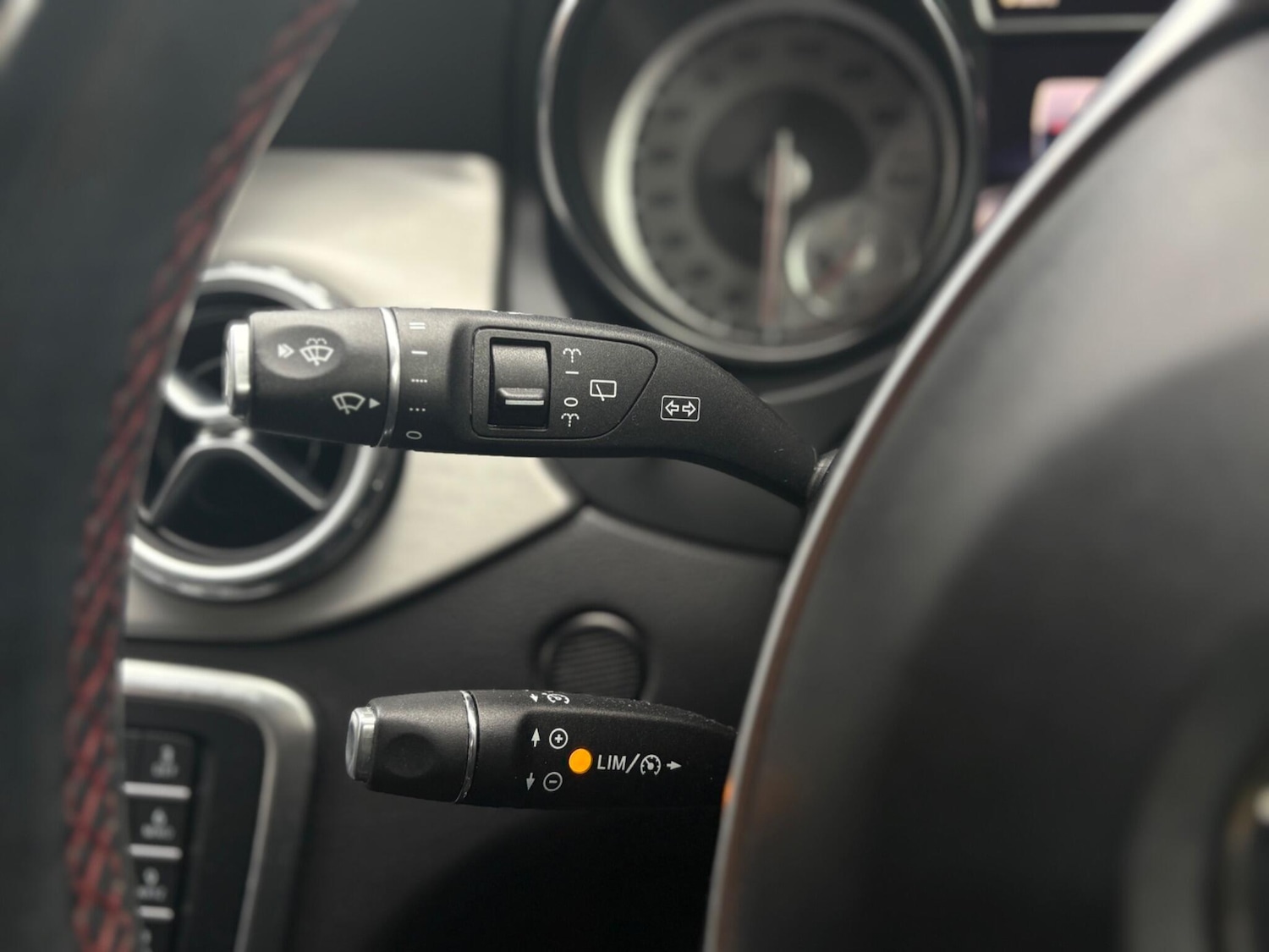 Used Mercedes-Benz GLA 2016 for sale - 78043301: Photo 35