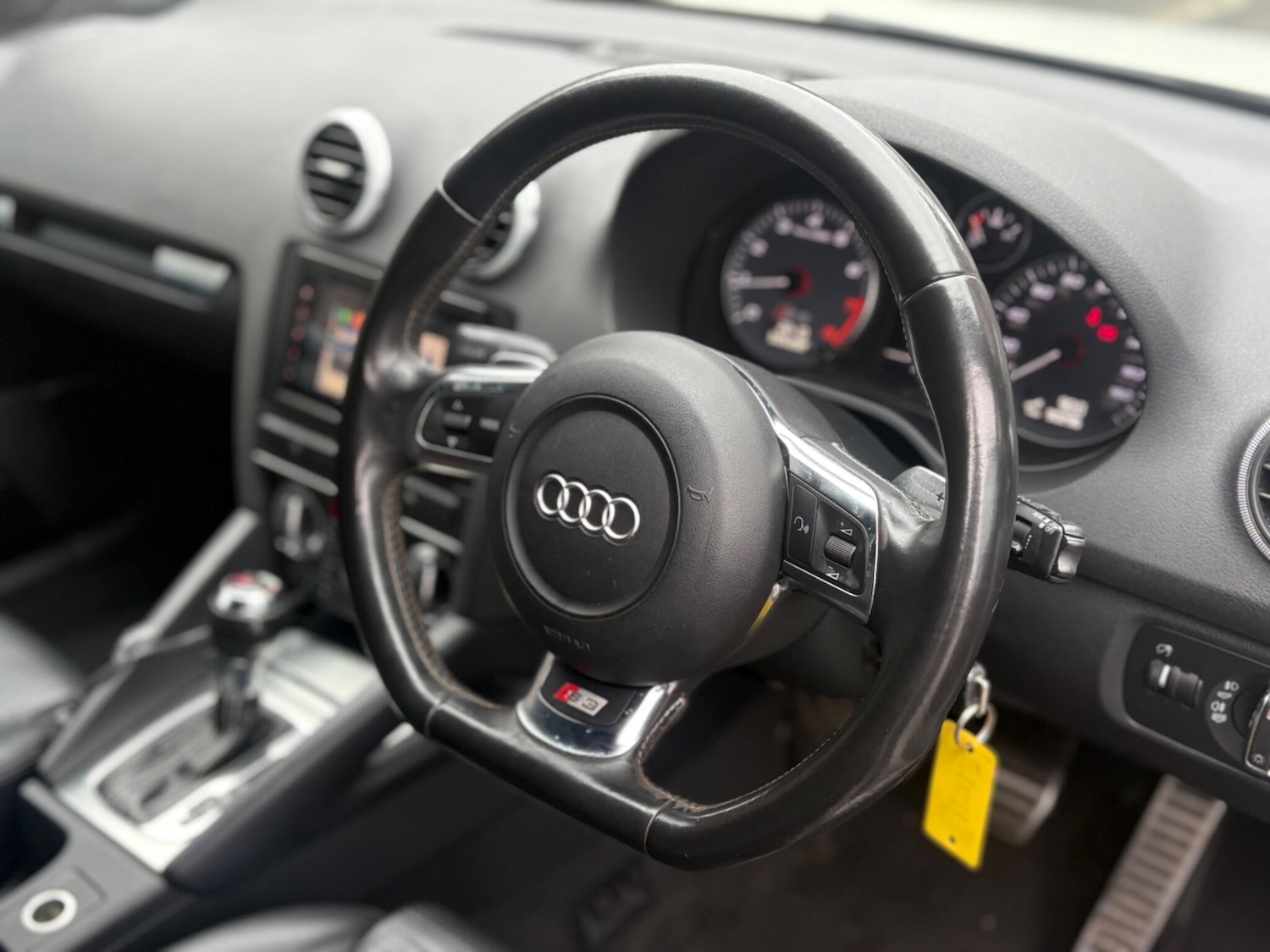 Used Audi A3 2010 for sale - 78083988: Photo 15