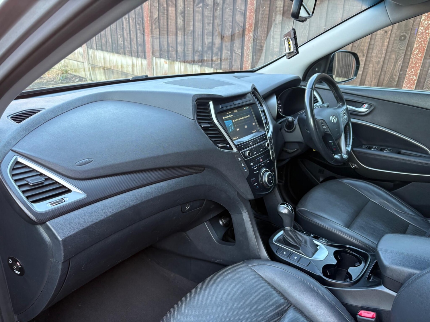 Used Hyundai Santa Fe 2017 for sale - 78043321: Photo 26