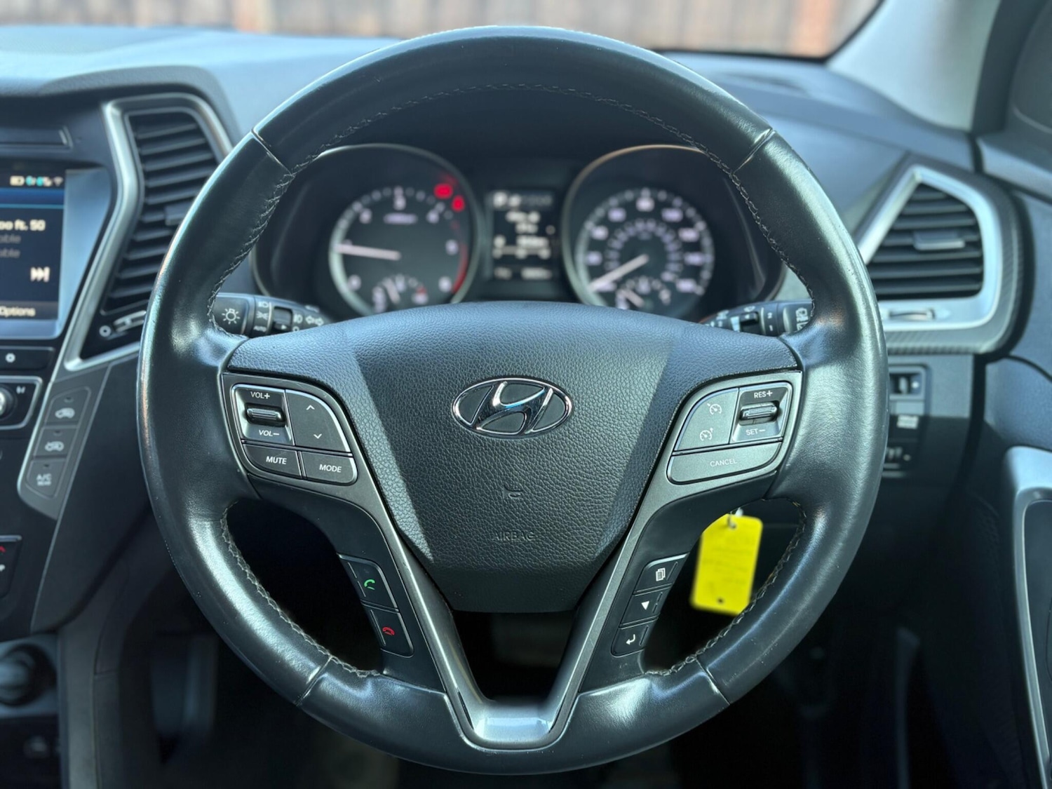 Used Hyundai Santa Fe 2017 for sale - 78043321: Photo 31