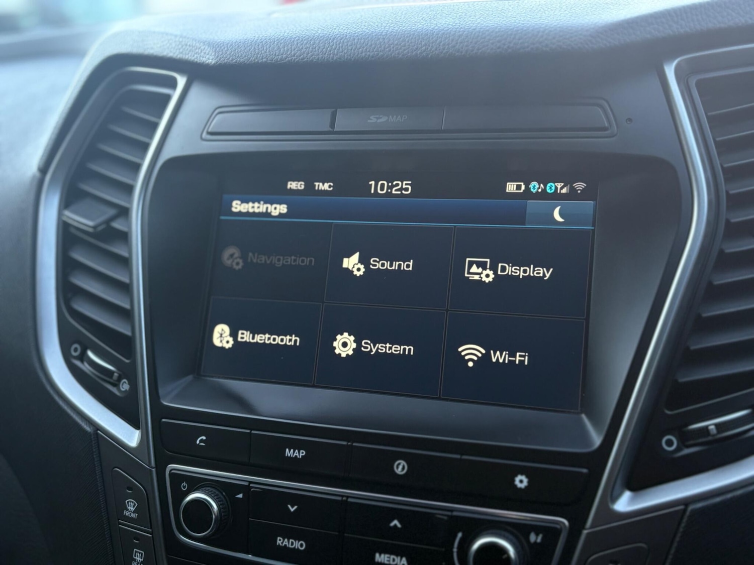 Used Hyundai Santa Fe 2017 for sale - 78043321: Photo 40