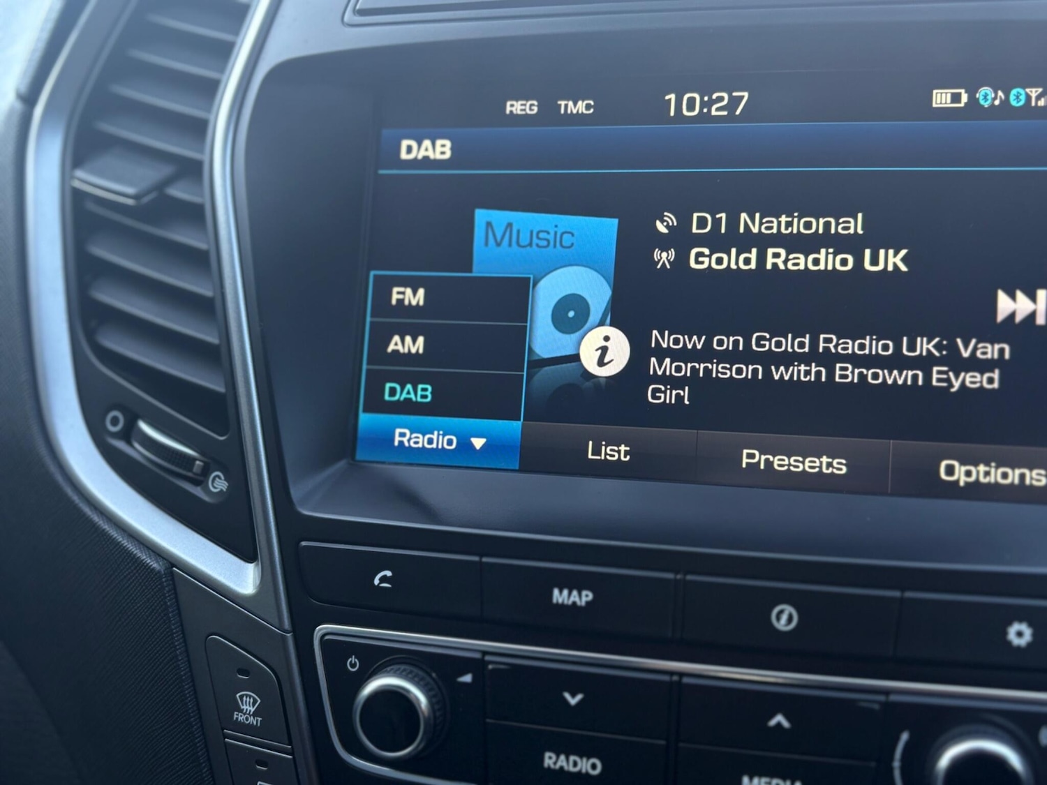 Used Hyundai Santa Fe 2017 for sale - 78043321: Photo 48