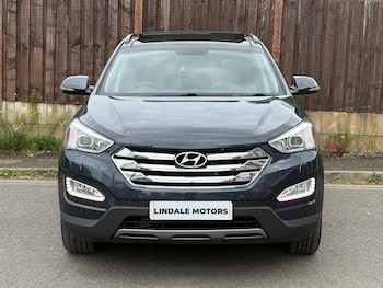 Used Hyundai Santa Fe 2014 for sale - 79527509: Photo