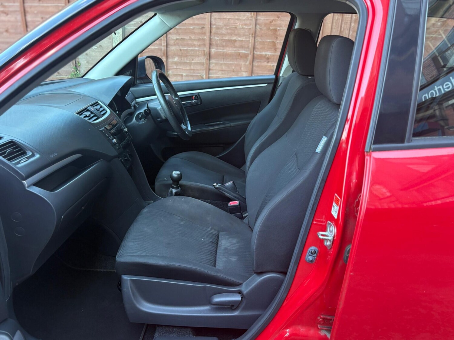 Used Suzuki Swift 2012 for sale - 78122237: Photo 26