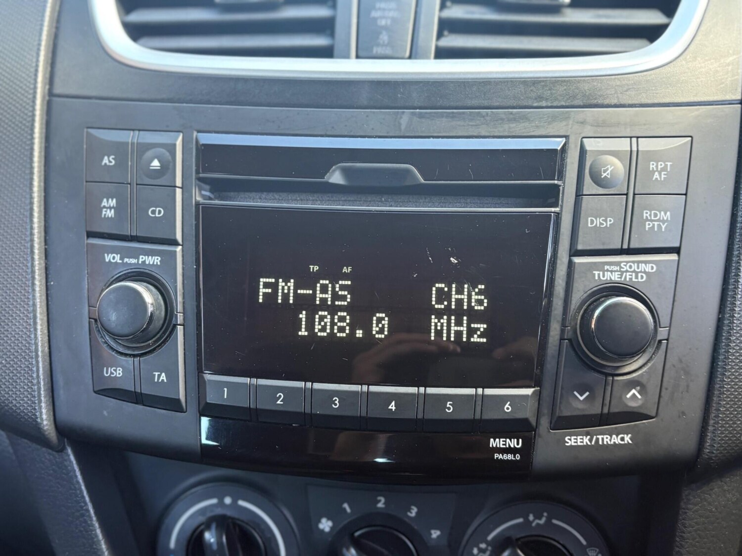 Used Suzuki Swift 2012 for sale - 78122237: Photo 41