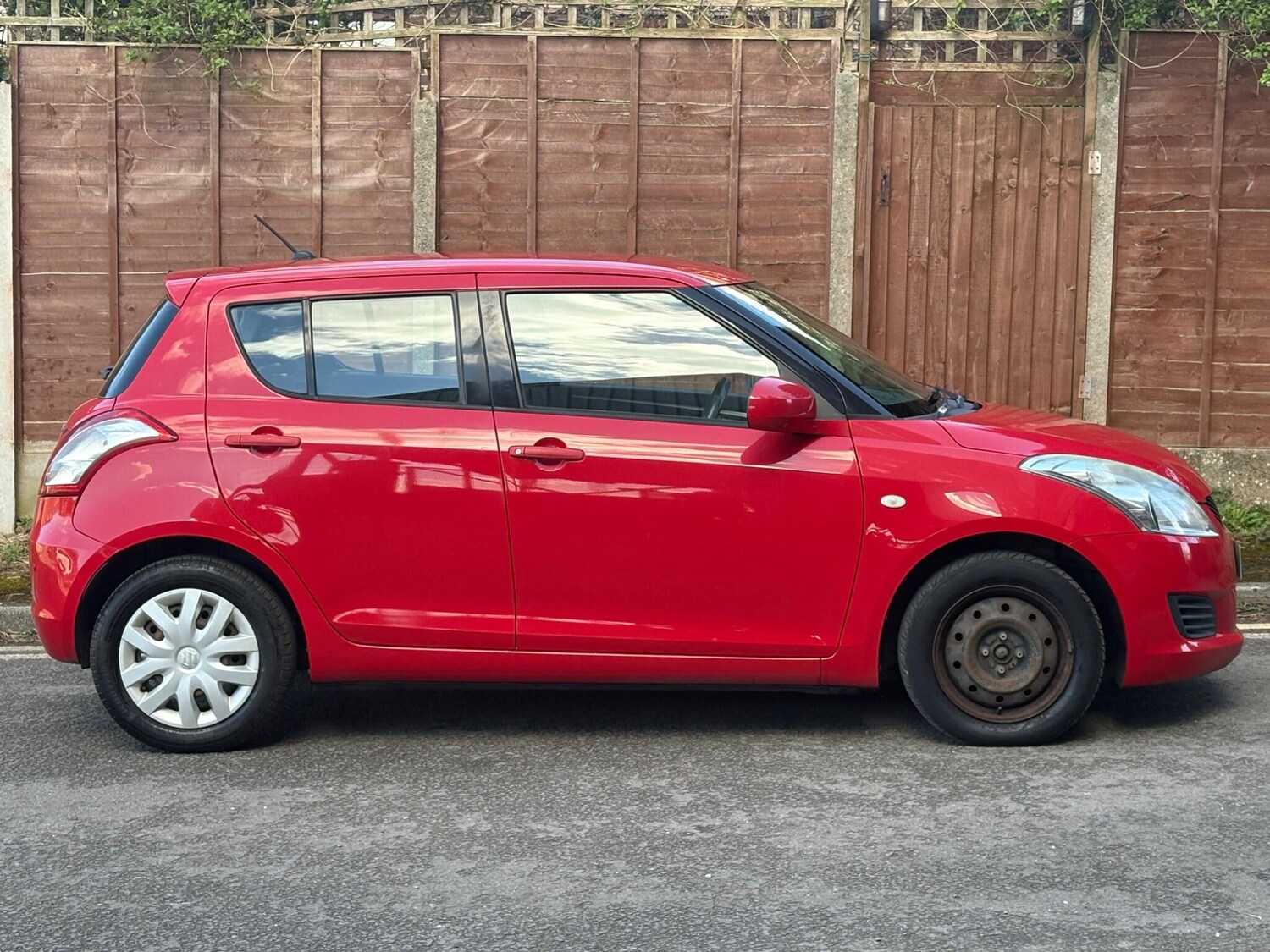 Used Suzuki Swift 2012 for sale - 78122237: Photo 6