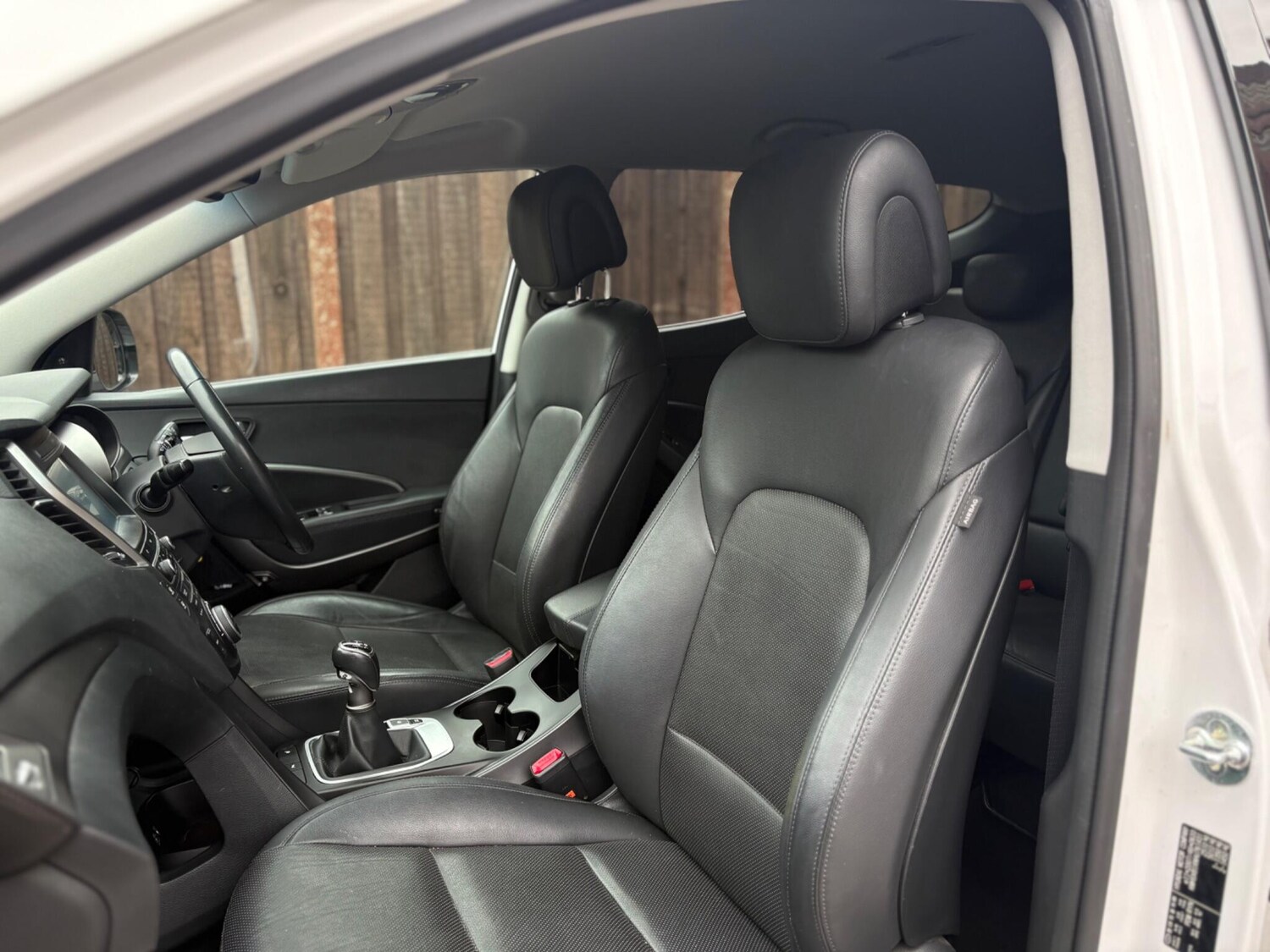 Used Hyundai Santa Fe 2017 for sale - 78177255: Photo 25