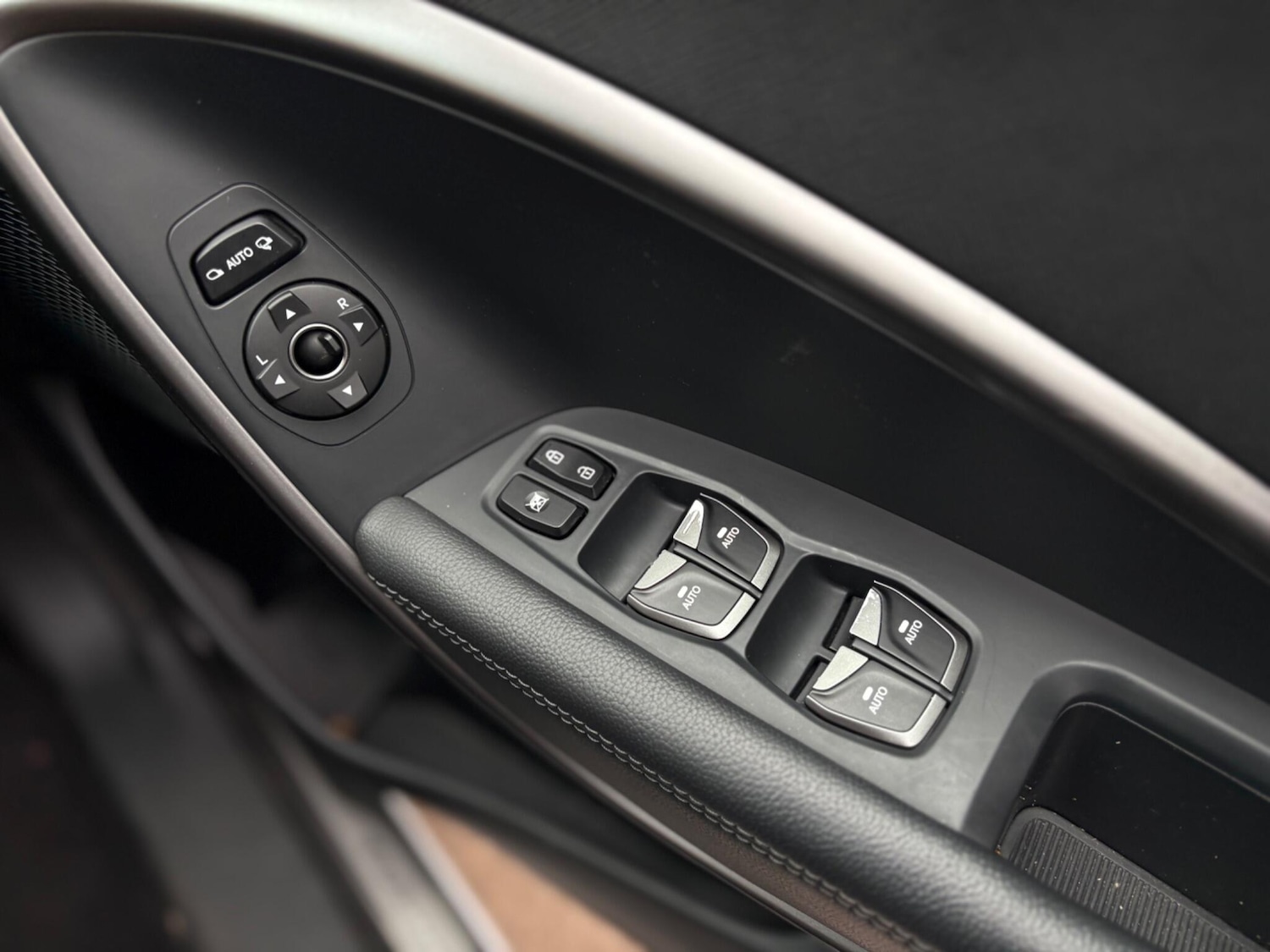 Used Hyundai Santa Fe 2017 for sale - 78177255: Photo 53