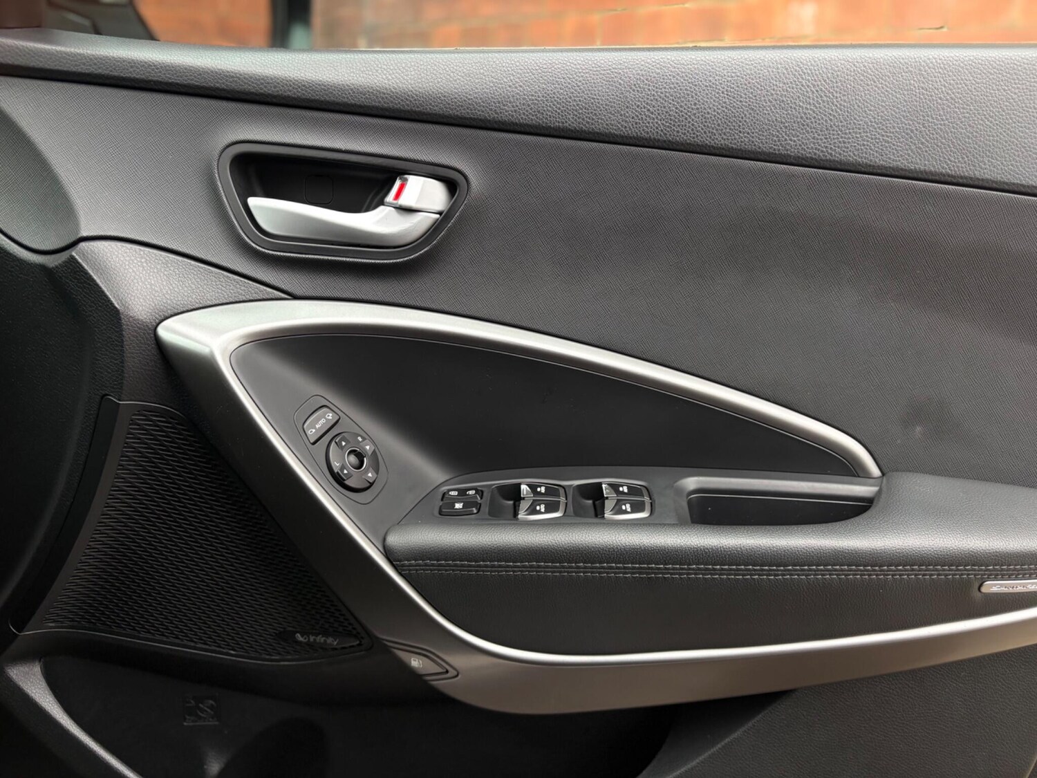 Used Hyundai Santa Fe 2017 for sale - 78177255: Photo 55