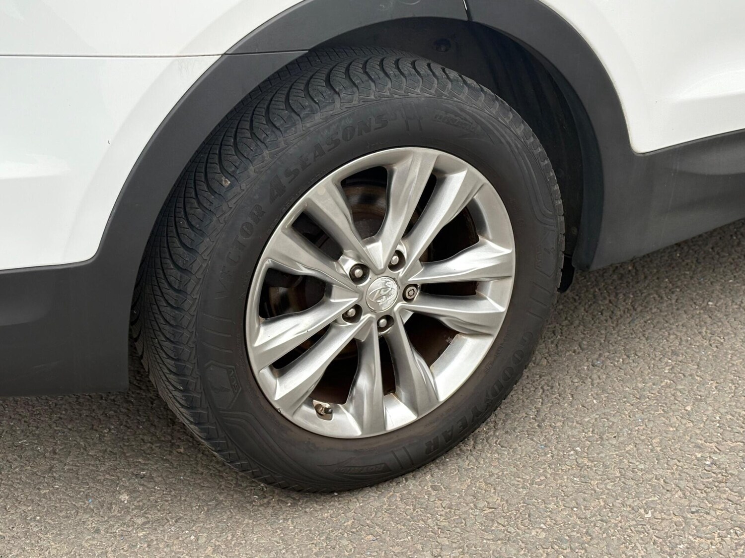 Used Hyundai Santa Fe 2017 for sale - 78177255: Photo 56