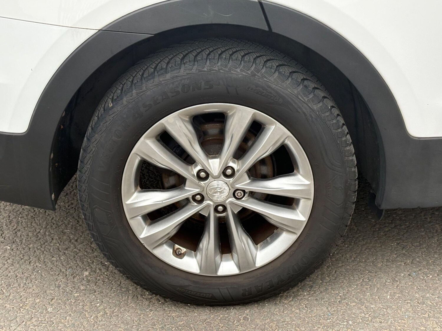 Used Hyundai Santa Fe 2017 for sale - 78177255: Photo 57