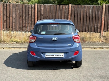Used Hyundai i10 2015 for sale - 79522455: Photo