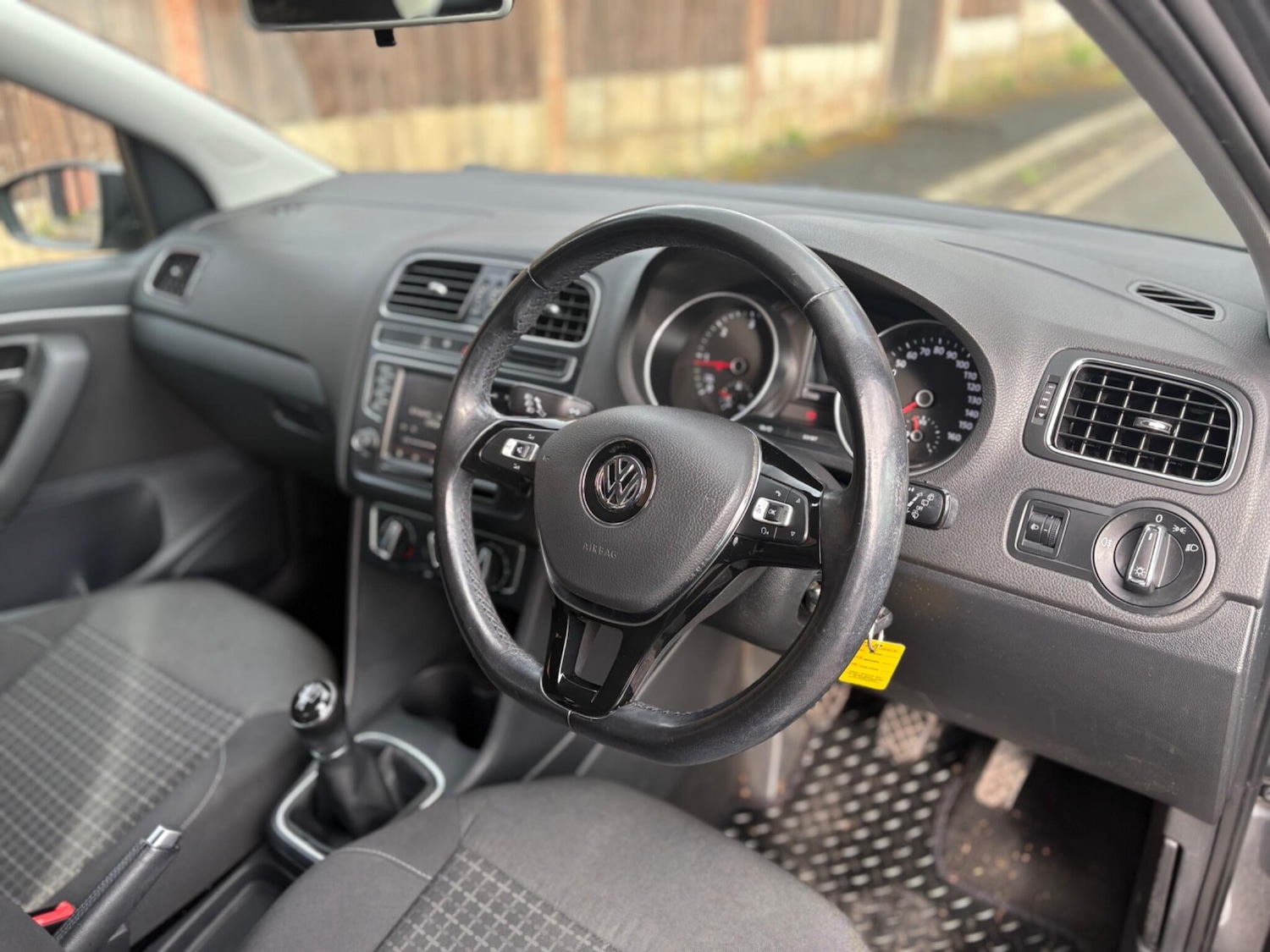 Used Volkswagen Polo for sale - 78182617: Photo 15