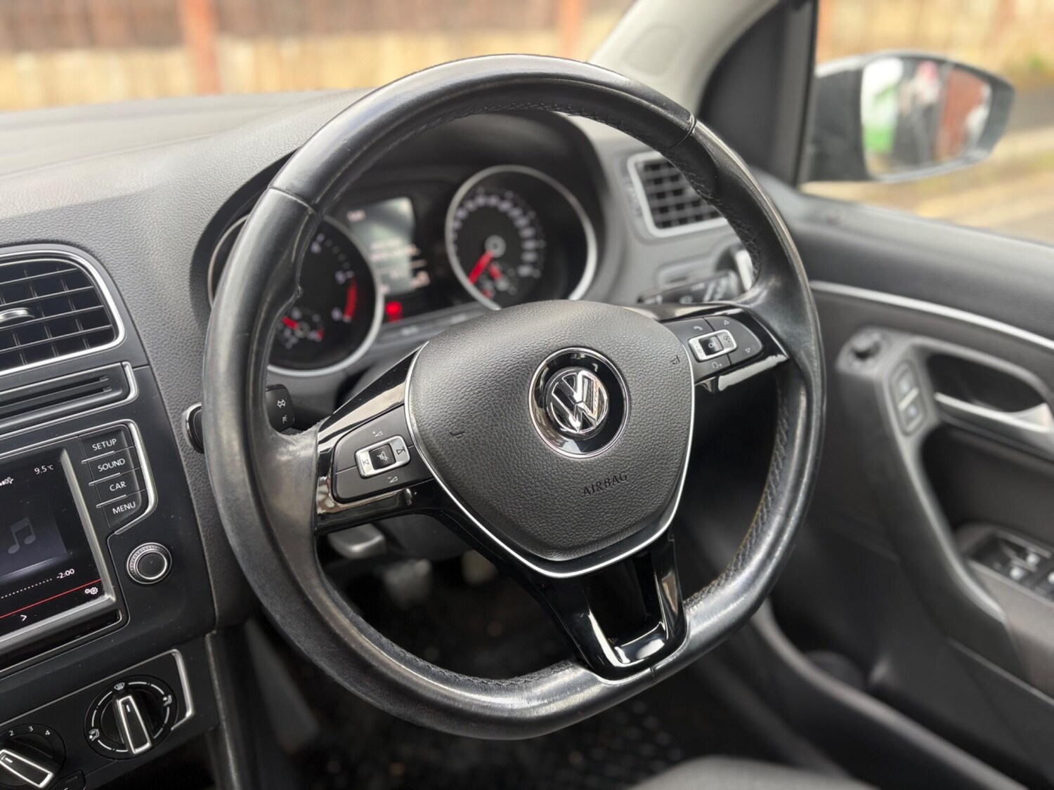 Used Volkswagen Polo for sale - 78182617: Photo 33