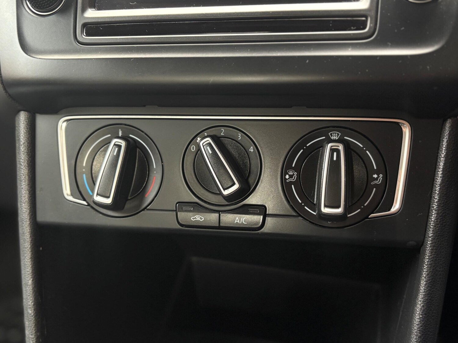 Used Volkswagen Polo for sale - 78182617: Photo 48