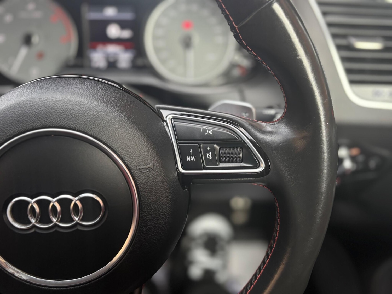 Used Audi Q5 2016 for sale - 78043261: Photo 32