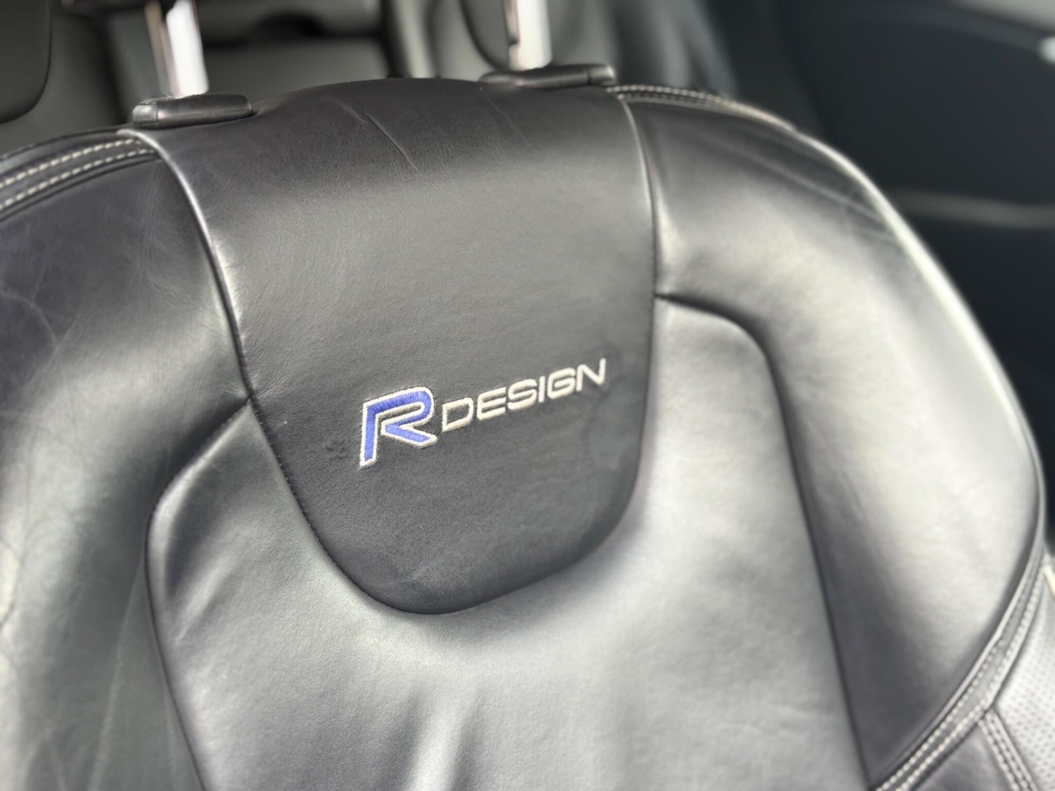 Used Volvo V40 2014 for sale - 78059924: Photo 21