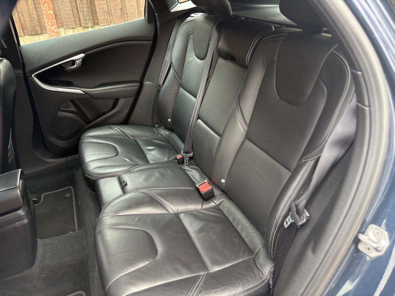 Used Volvo V40 2014 for sale - 78059924: Photo 26