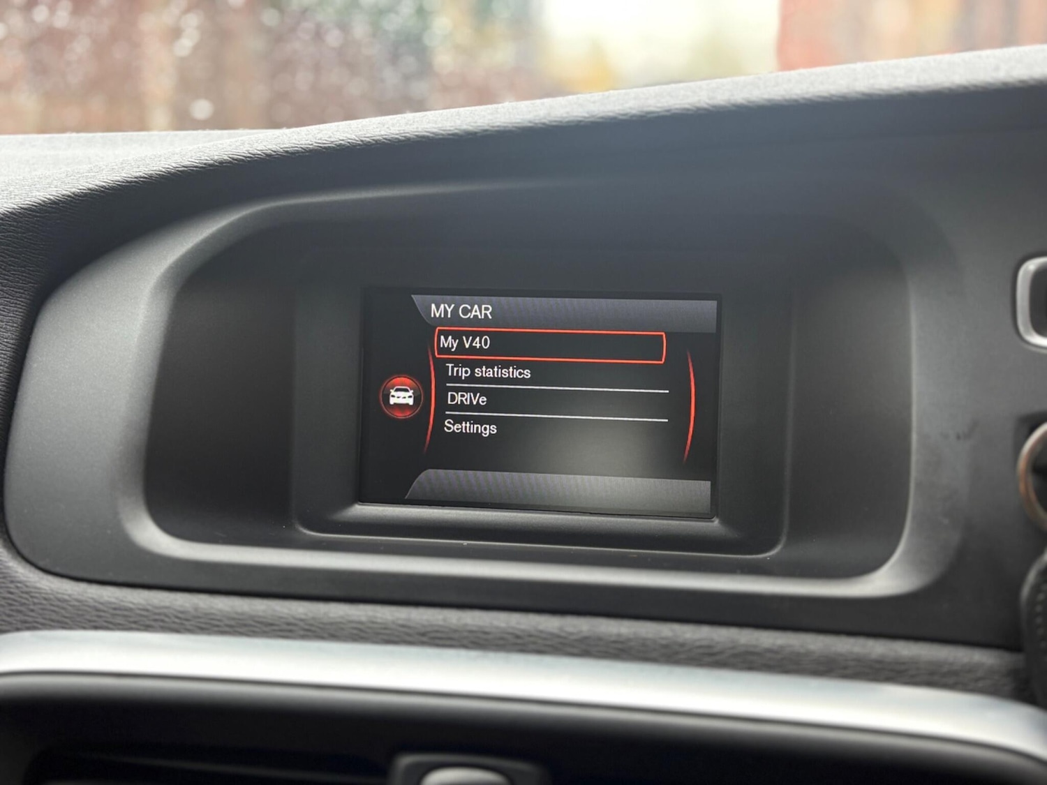 Used Volvo V40 2014 for sale - 78059924: Photo 53