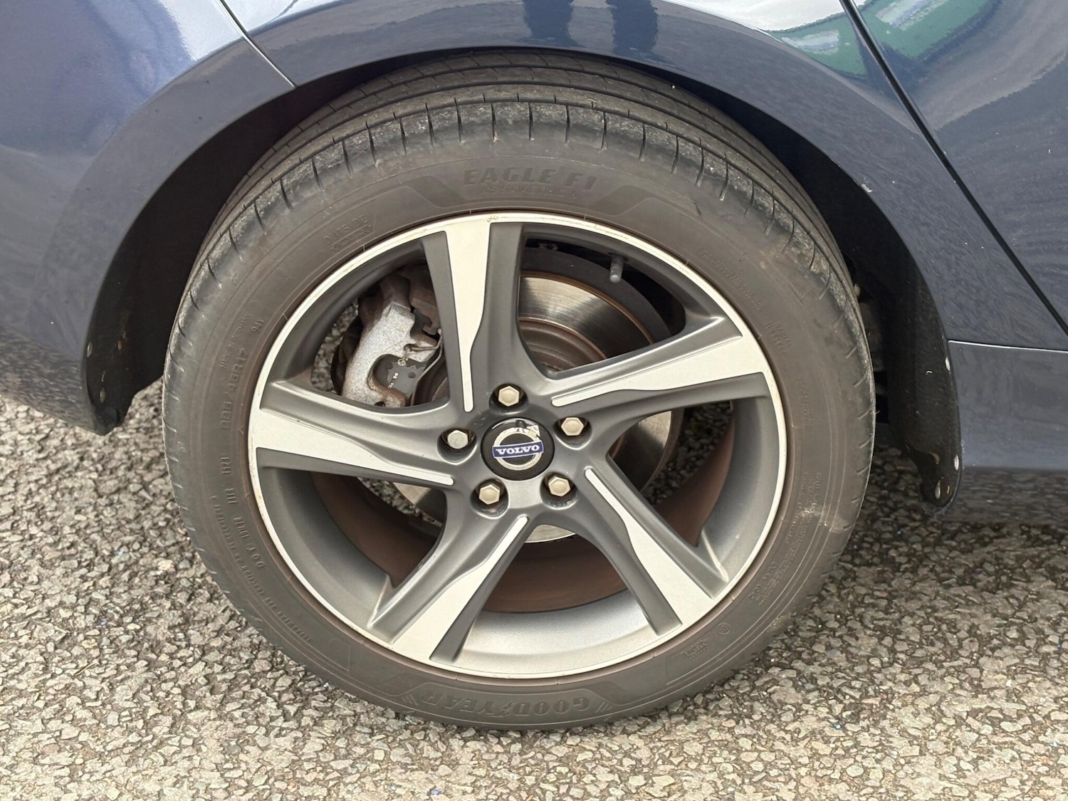 Used Volvo V40 2014 for sale - 78059924: Photo 64