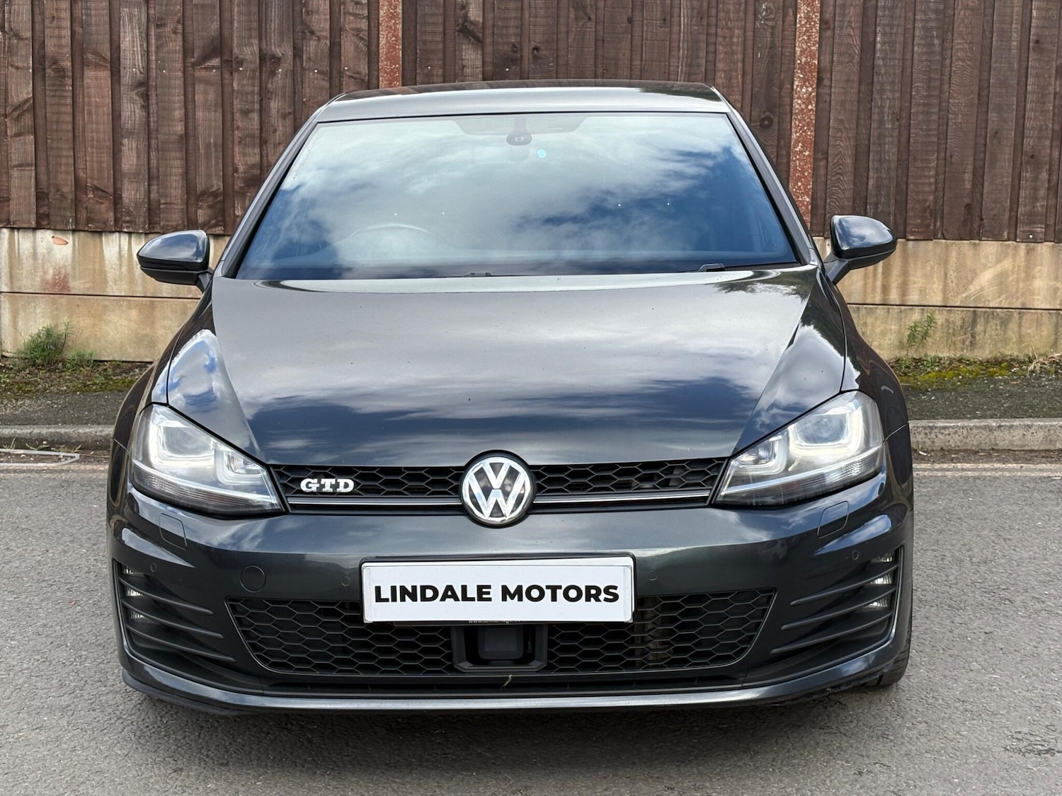 Used Volkswagen Golf 2014 for sale - 78083989: Photo 2