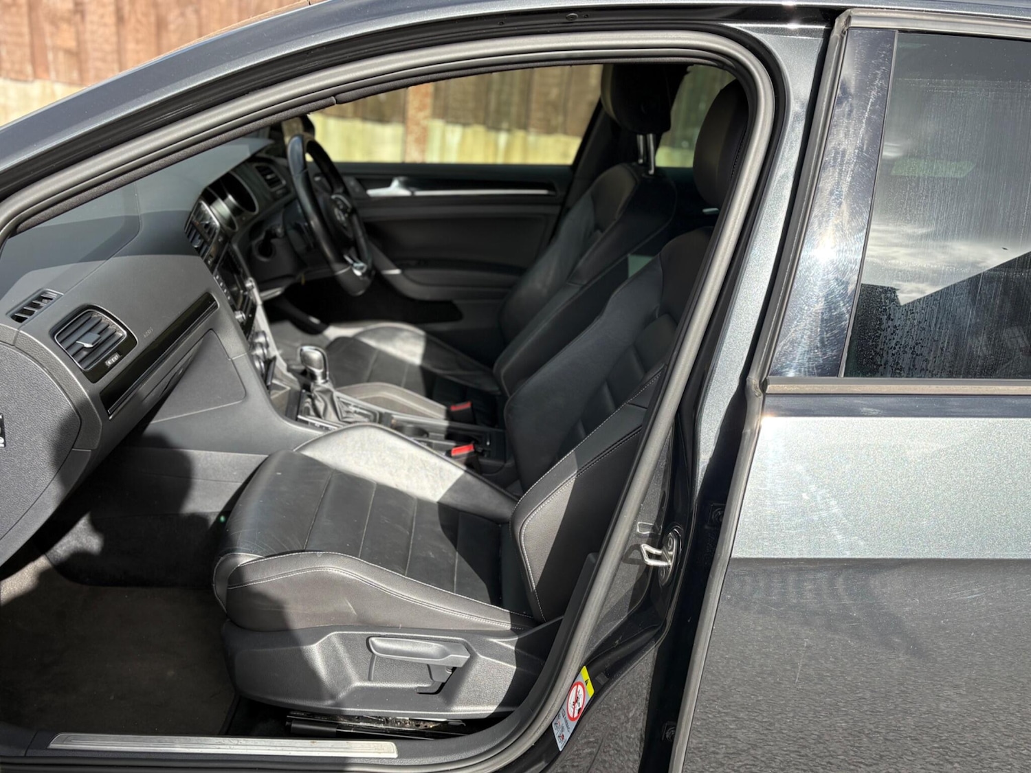 Used Volkswagen Golf 2014 for sale - 78083989: Photo 28